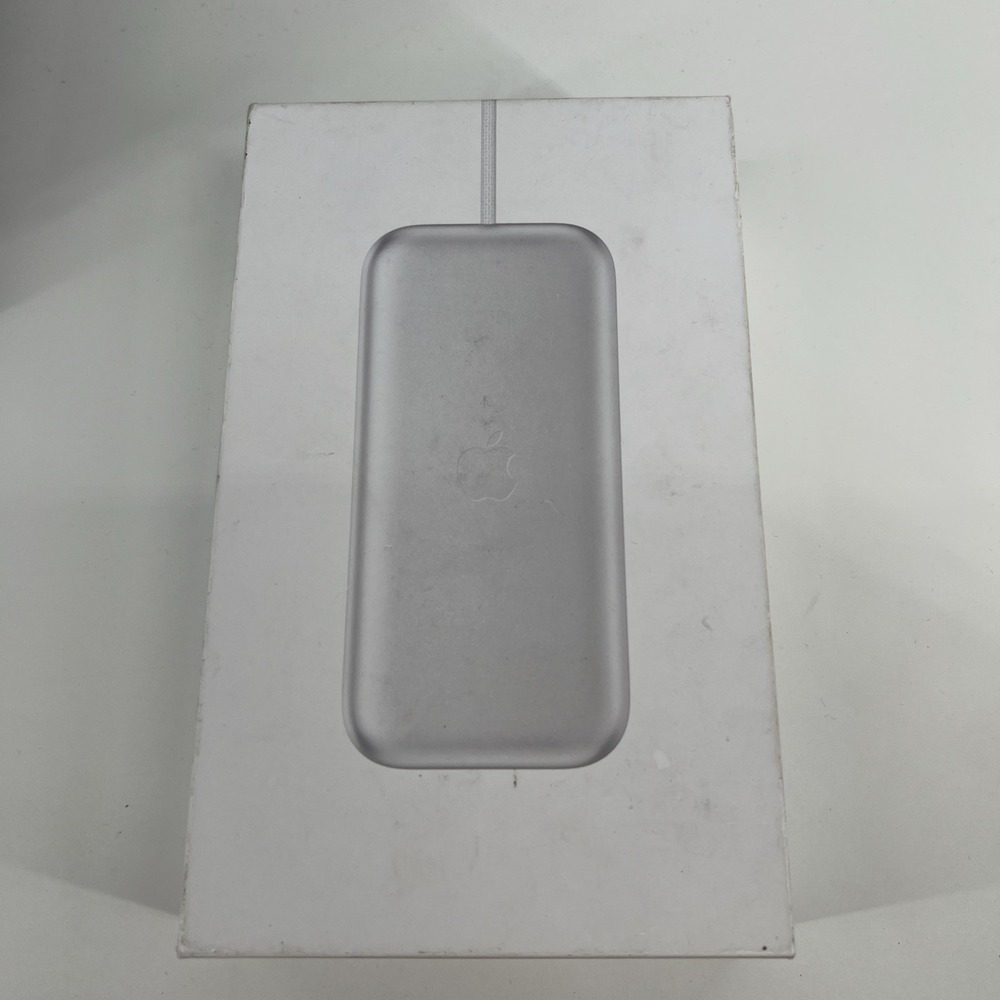 Apple Vision Pro Battery Open Box